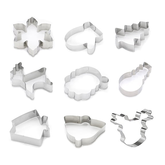 9-Piece 3D Christmas Cookie Cutter Set, Stainless Steel Baking Tools for Tree, Snowman, Reindeer, and Sleigh