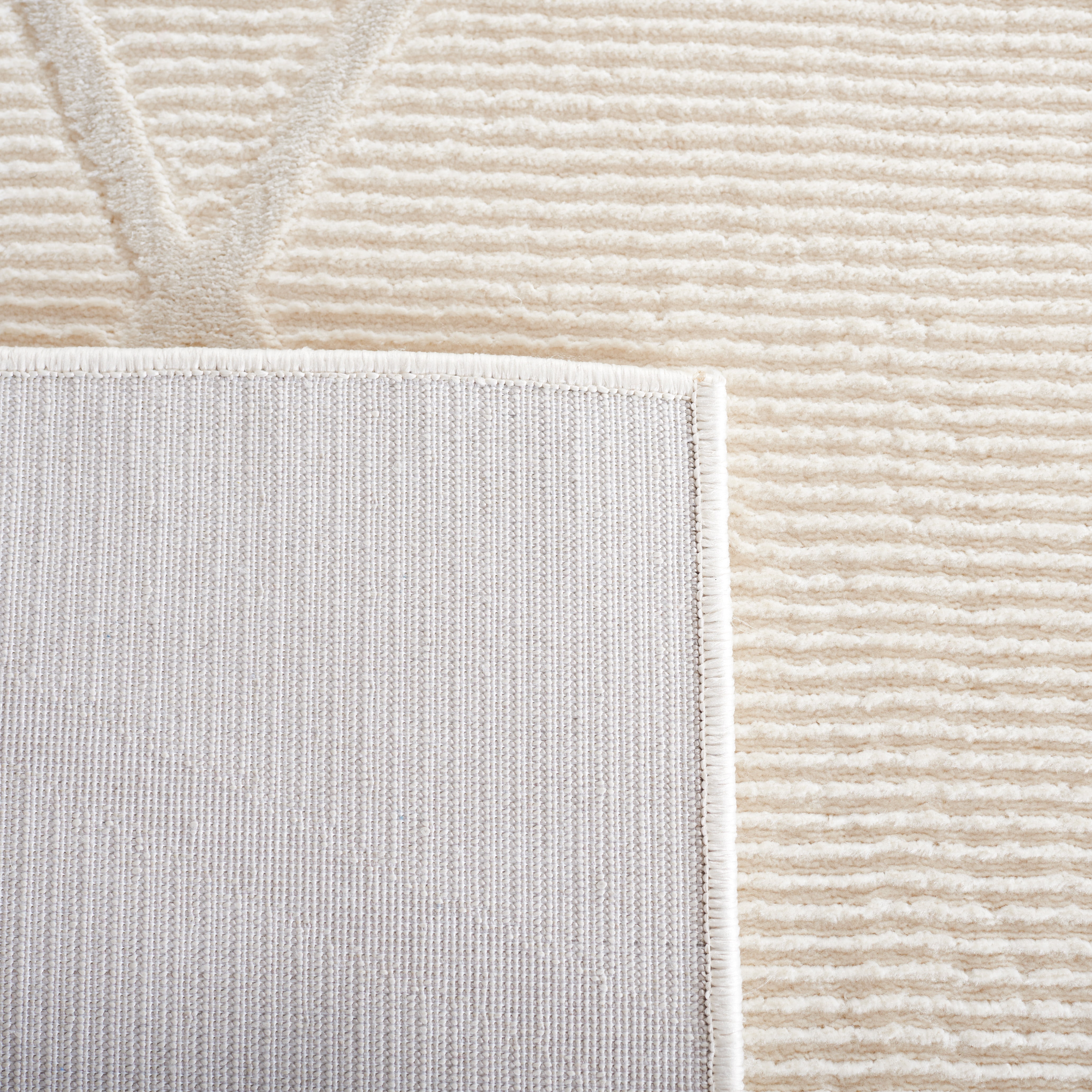 Safavieh Revive Lorrin Diamond Polyester Runner Rug, Ivory, 2'3" x 8'