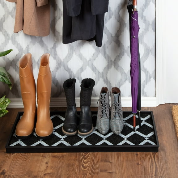 Natural & Recycled Rubber Boot Tray with Black & Ivory Diamond Coir Insert