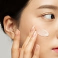 thumbnail image 3 of Layered Natural Cream Oclearien, Crema Antiedad, 3 of 3