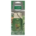 thumbnail image 4 of Ambientador para auto Yankee Candle Balsam & Cedar, paquete de 6, 4 of 8