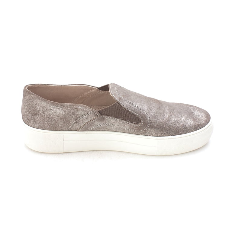 vince camuto womens kyah leather low top slip on fashion  display picture 1