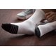 thumbnail image 2 of Calcetines Under Armour Performance Tech Crew, 6 pares, blancos, talla L, 2 of 7