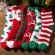 thumbnail image 2 of par de calcetines de Navidad para mujer, medias informales de invierno para niños, calcetines de algodón con dibujos animados, calcetines cálidos para niñas, decoraciones navideñas, 2 of 4