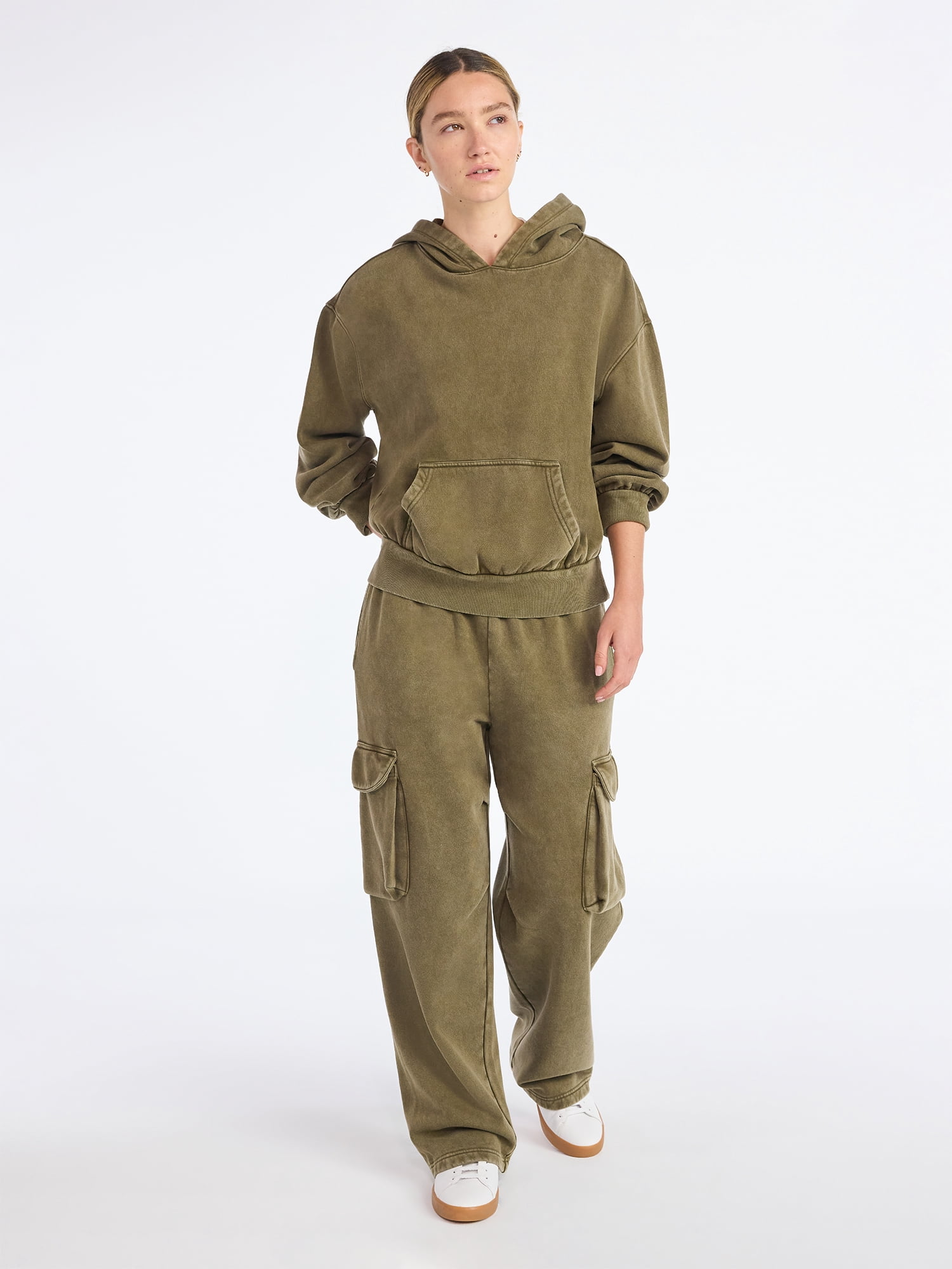 Scoop Women's and Women's Plus Mineral Wash Oversized Hoodie, Sizes XS-4X
