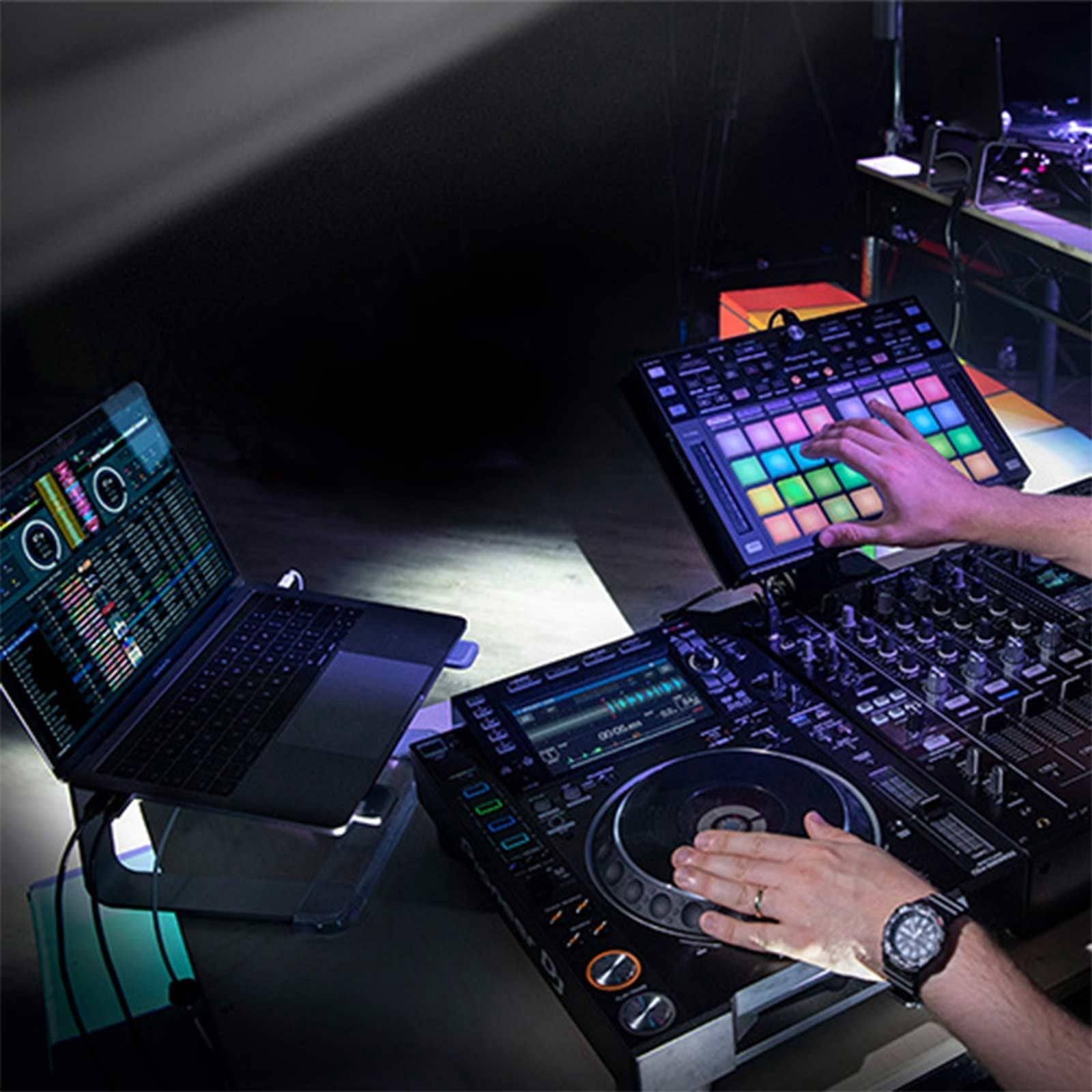 Pioneer DJ DDJ-XP2 Add-on Controller with Clutch Stingray Headphones Package