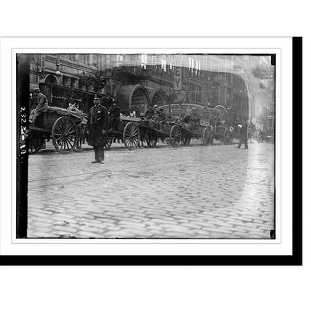 Historic Print, Vaudeville - Street Scene (?), 16" x 20"