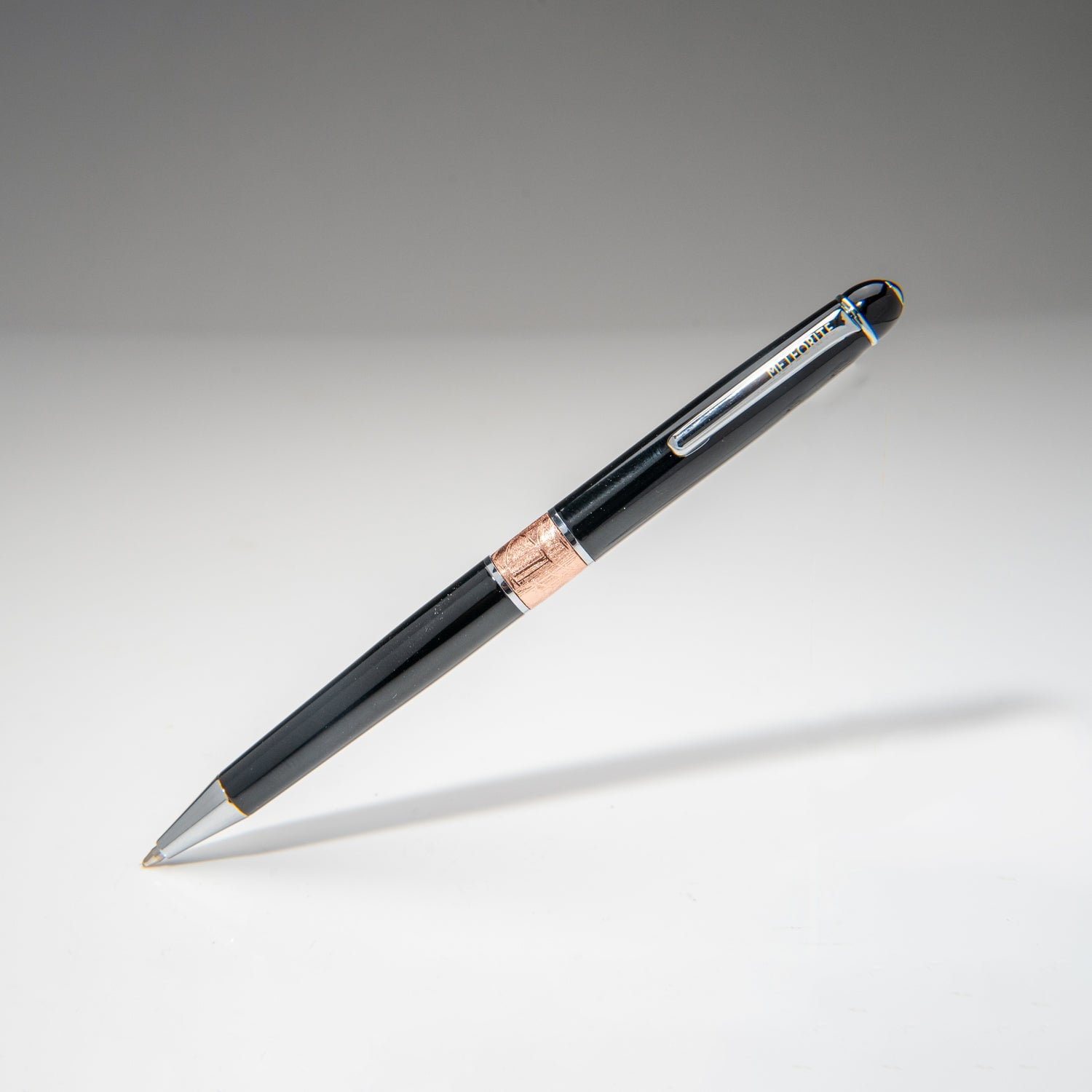 Genuine Muonionalusta Meteorite Pen (Rose Gold)