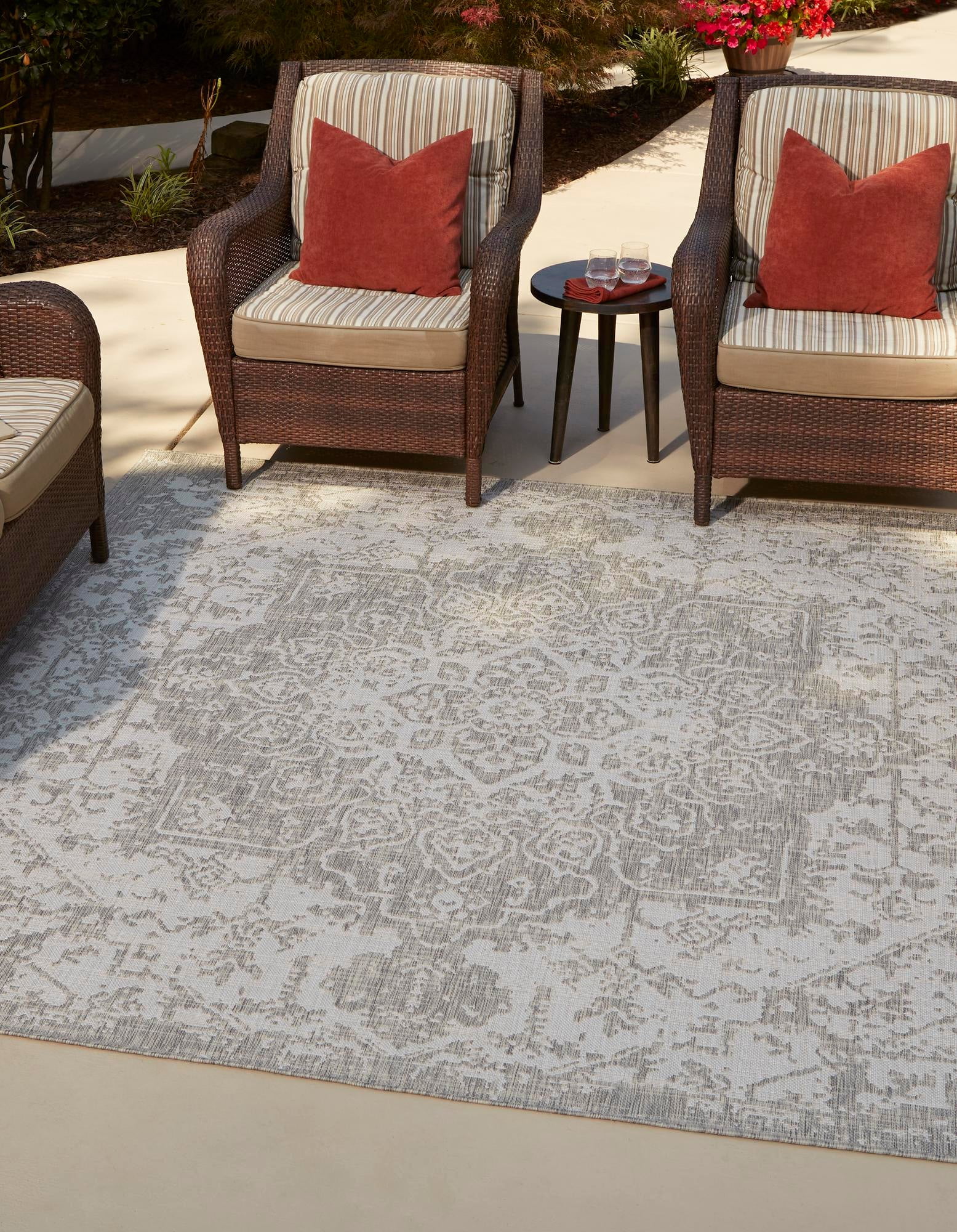 Rugs.com Jill Zarin Outdoor Collection Rug – 10' 8 Square Gray ...