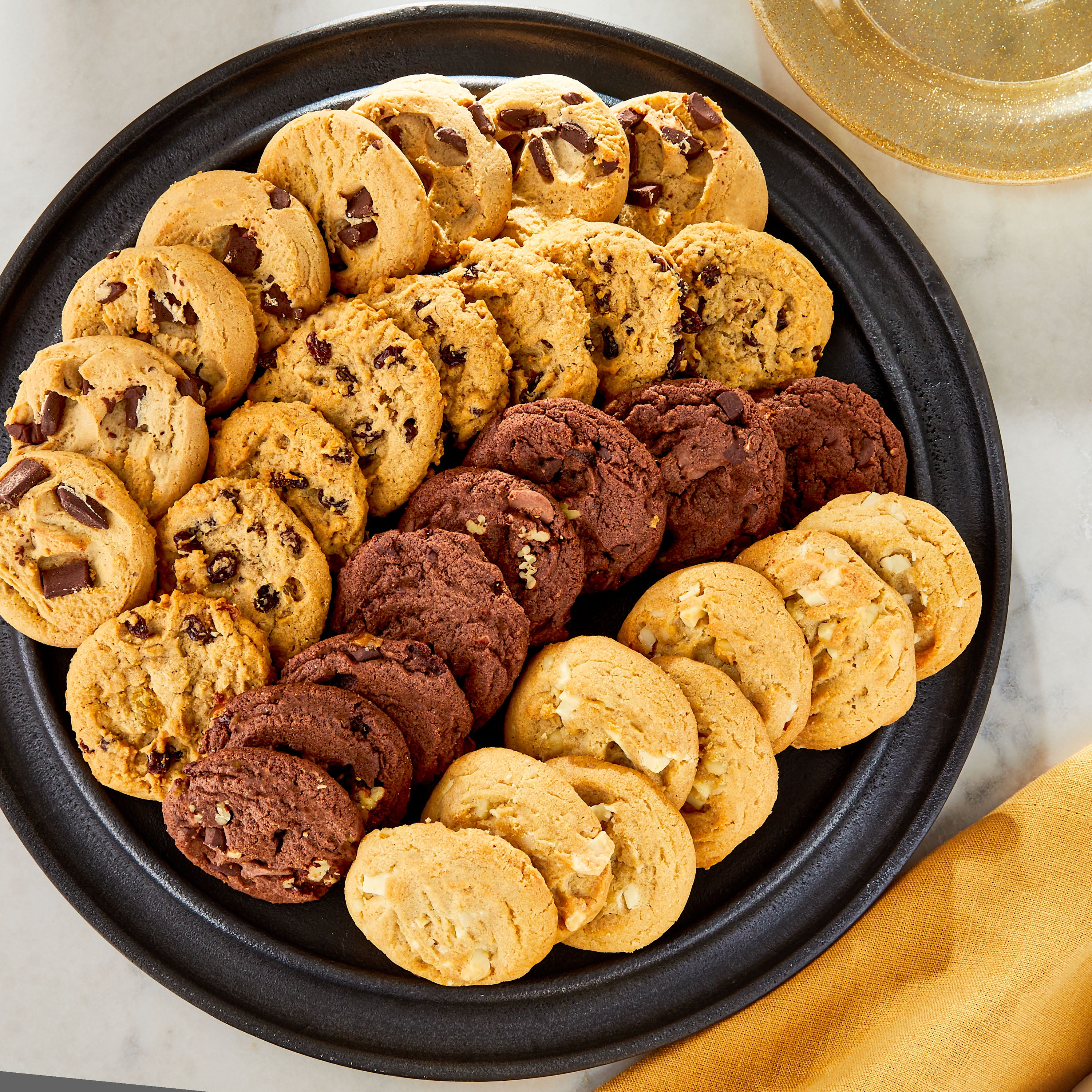 Marketside Cookie Platter, 32 oz, 32 Count
