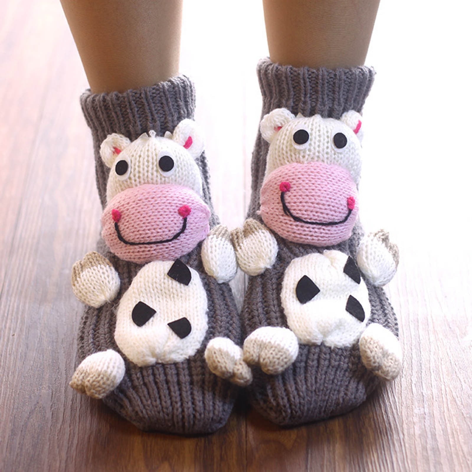 Animal Socks for Women Funny Animal Hug Sock Hand Crocheted Warm Christmas Socks Long Stocking Stuffers Sock (Highland Cow, 4 Pair)