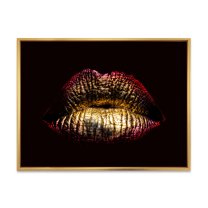 Designart 'Sexy Golden Metallized Woman Lips IV' Modern Framed Canvas Wall Art Print