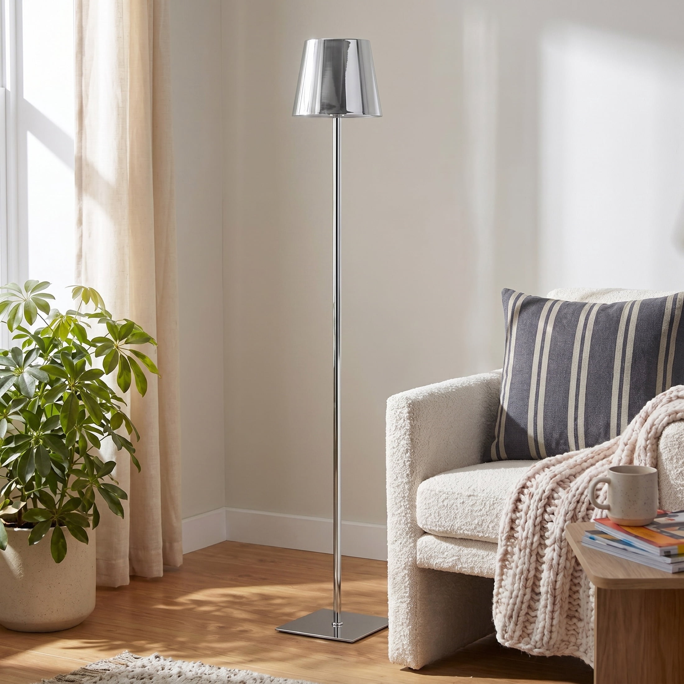 Mainstays 60 in LED Rechargeable Metal Floor Lamp, Chrome