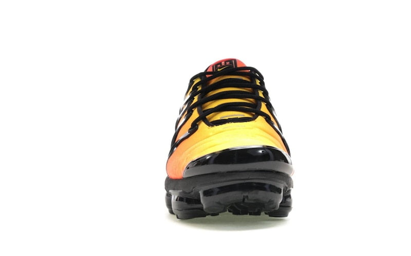 nike vapormax plus orange and black