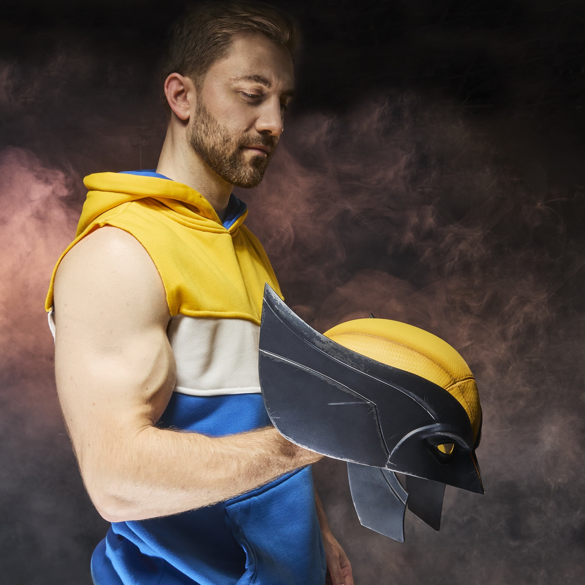 Marvel Legends Series Wolverine Premium Roleplay Mask, Movie Gear Collectibles for Adults