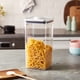 thumbnail image 2 of Recipiente de almacenamiento de alimentos OXO Good Grips POP 6.0L hermético, 2 of 9