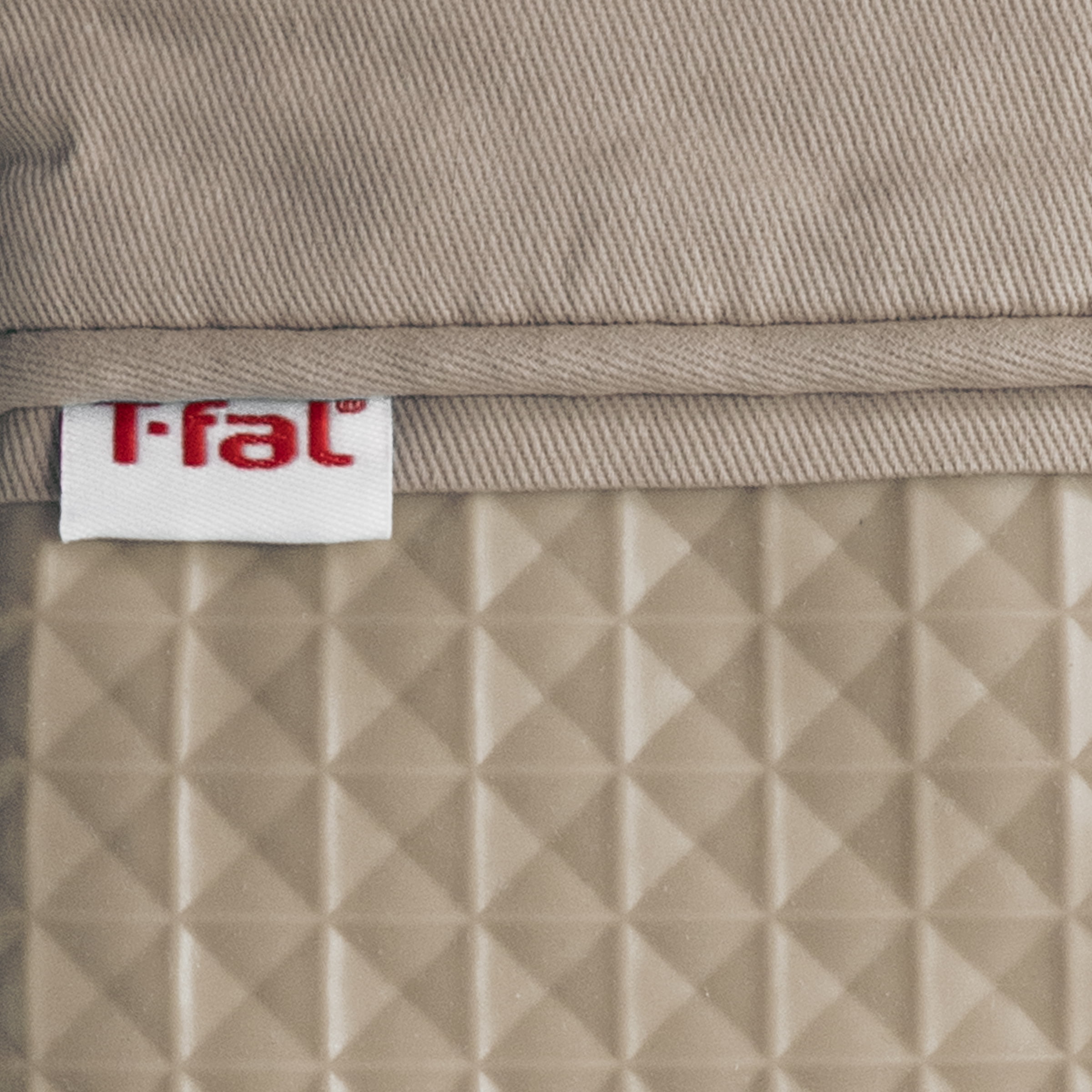 T-fal Flexible Waffle Silicone Oven Mitts, Set of Two, Sand