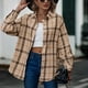 thumbnail image 4 of Dinheiro Blusa de manga larga con cuello largo y botones para mujer (caqui), S,, 4 of 5