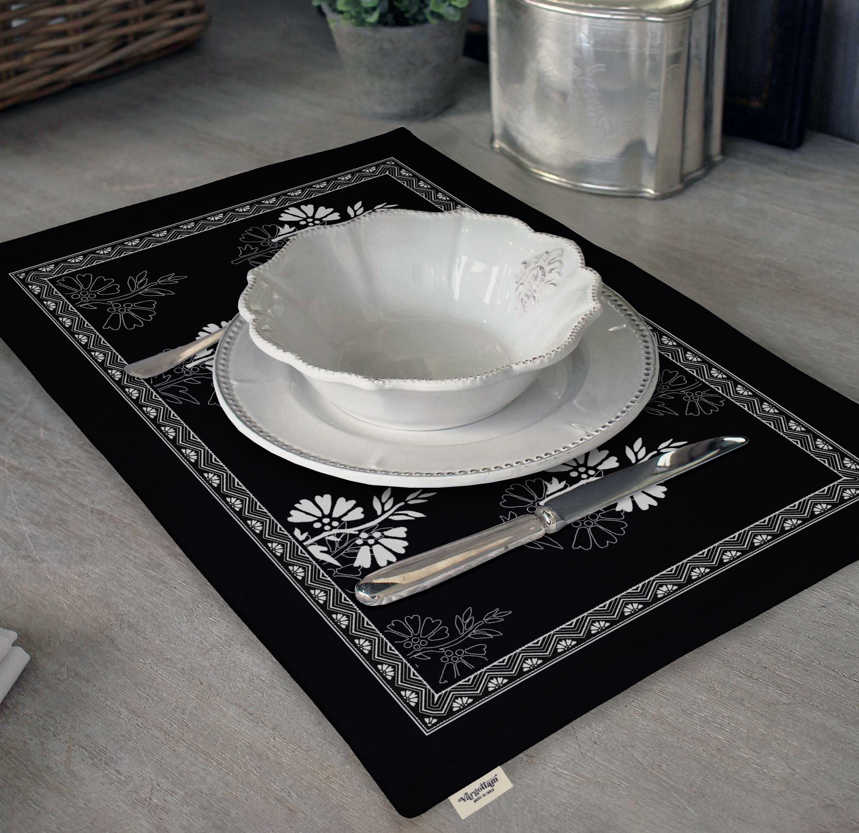 Table Place Mats