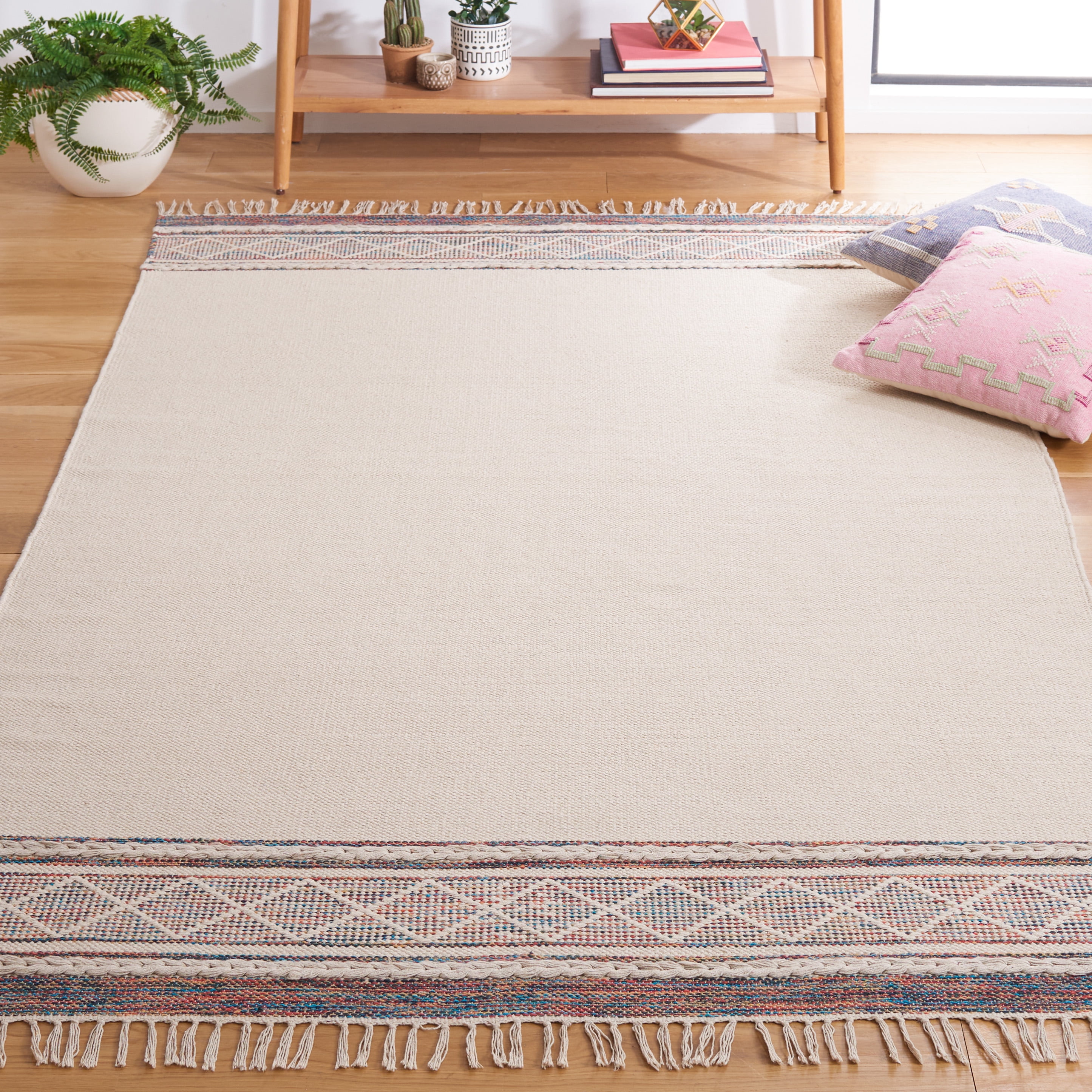 SAFAVIEH Montauk Phipp Southwestern Cotton Area Rug, Beige/Blue, 6' x 9'