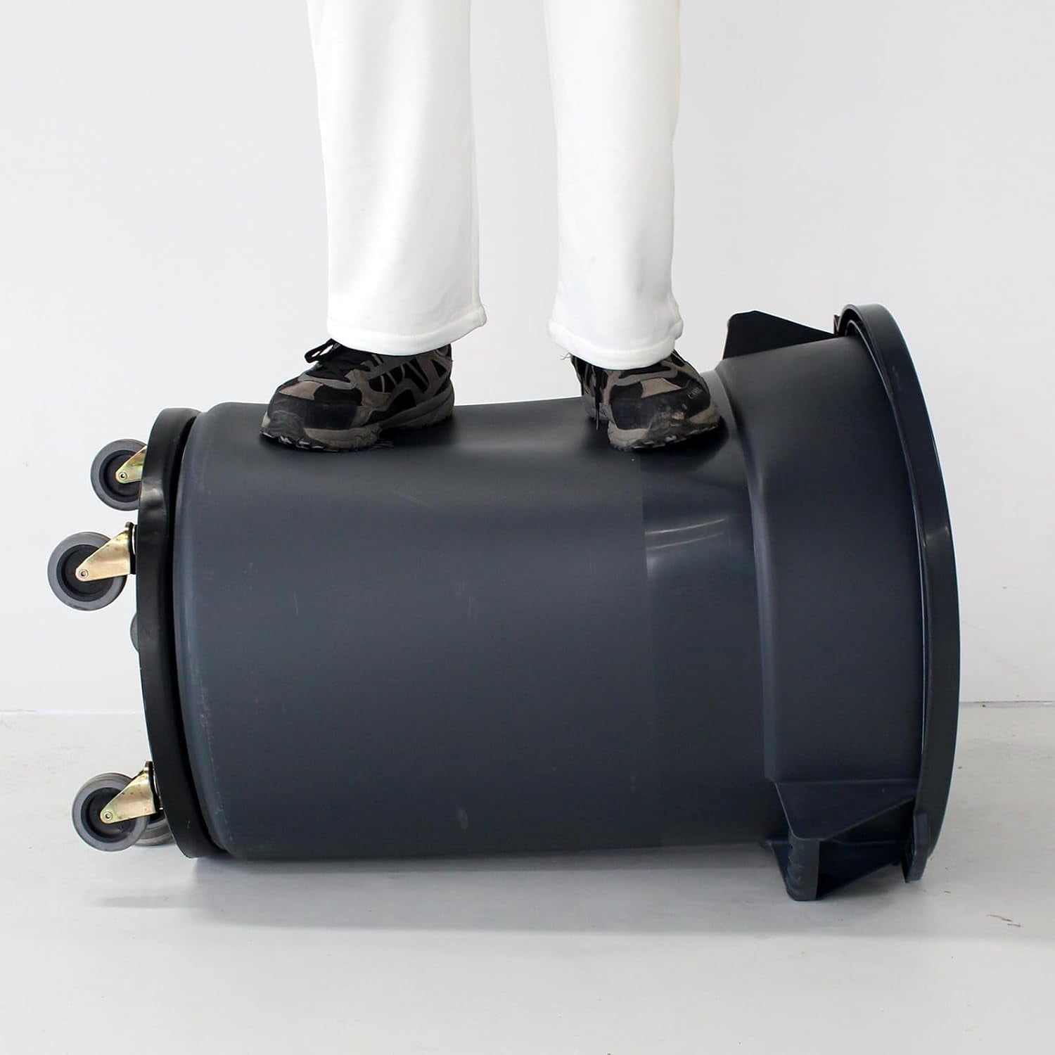 32 Gallon Outdoor Trash Can with Lid and Wheels, Large Trash Can with Removable Wheels and Sturdy Handle, Garbage Cans for Kitchen, Hospitals, Garages, Backyards and Yards