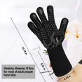 thumbnail image 3 of Guantes Comsmart para barbacoa resistentes al calor de 1472 °F, silicona, 3 of 8