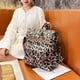 thumbnail image 5 of Bolsa Mochila retro con estampado de animales Mochila de viaje con hombro de mano (marrón leopardo) Ehuebsd Para Estrenar, 5 of 8