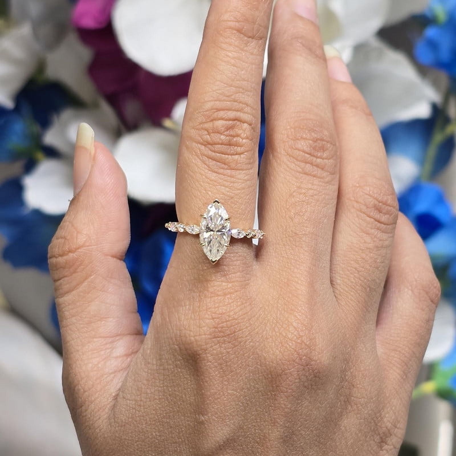 solitaire jewels 2CT Marquise Moissanit Hidden Halo Engagement Ring For Women, 18K Yellow Gold