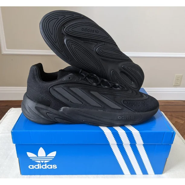 Adidas Ozelia TRIPLE BLACK Core Carbon H04250 Men's Shoe Size 13