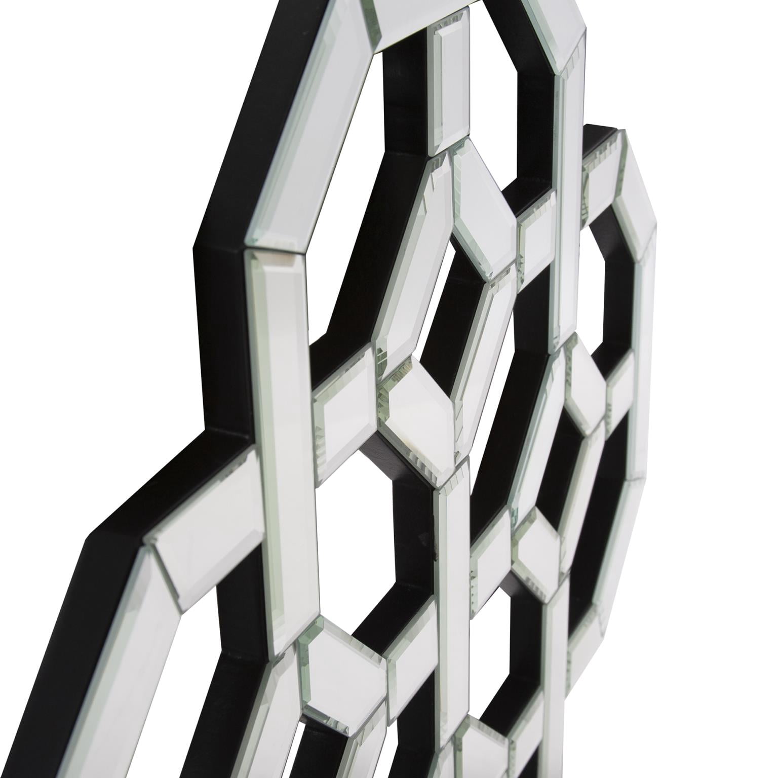Tyler Dillon Wall Mirror with Intersecting Mirrored Lines Design - 20" x 20"