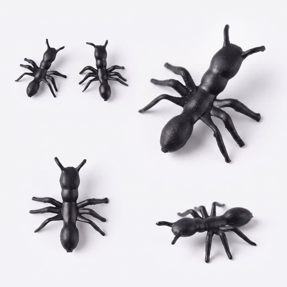 Black and Brown Plastic Ant Decorations, Halloween Party Props, Realistic Fake Ants for Haunted House Indoor Outdoor Scary Decor, Spooky Crawling Insect