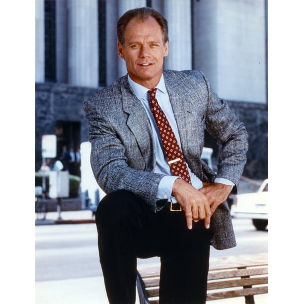 Fred Dryer Posed In Formal Suit Photo Print 8 X 10 Walmart Com Walmart Com