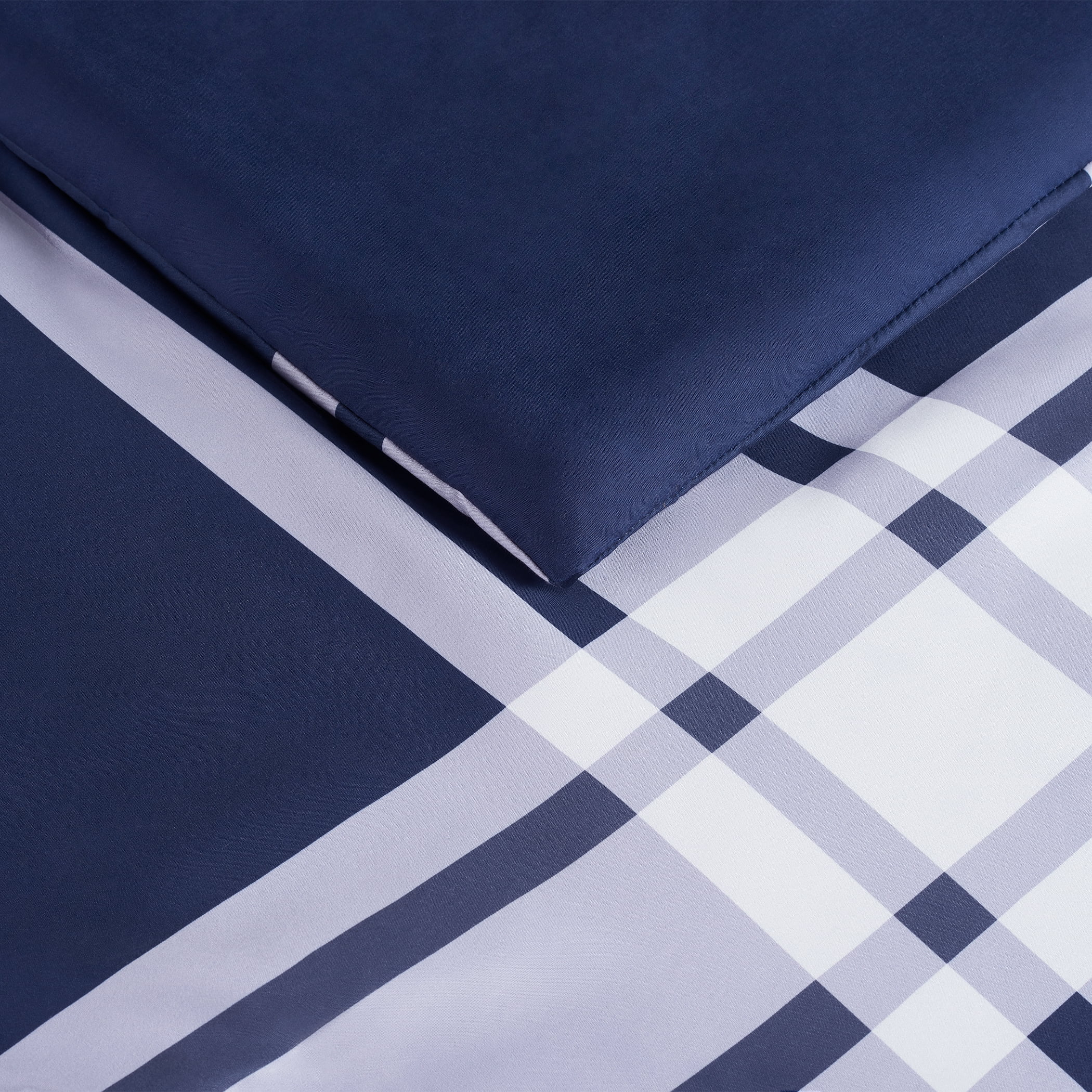 Serta Simply Clean Jax Navy Plaid 7-Piece Complete Bedding Set, King