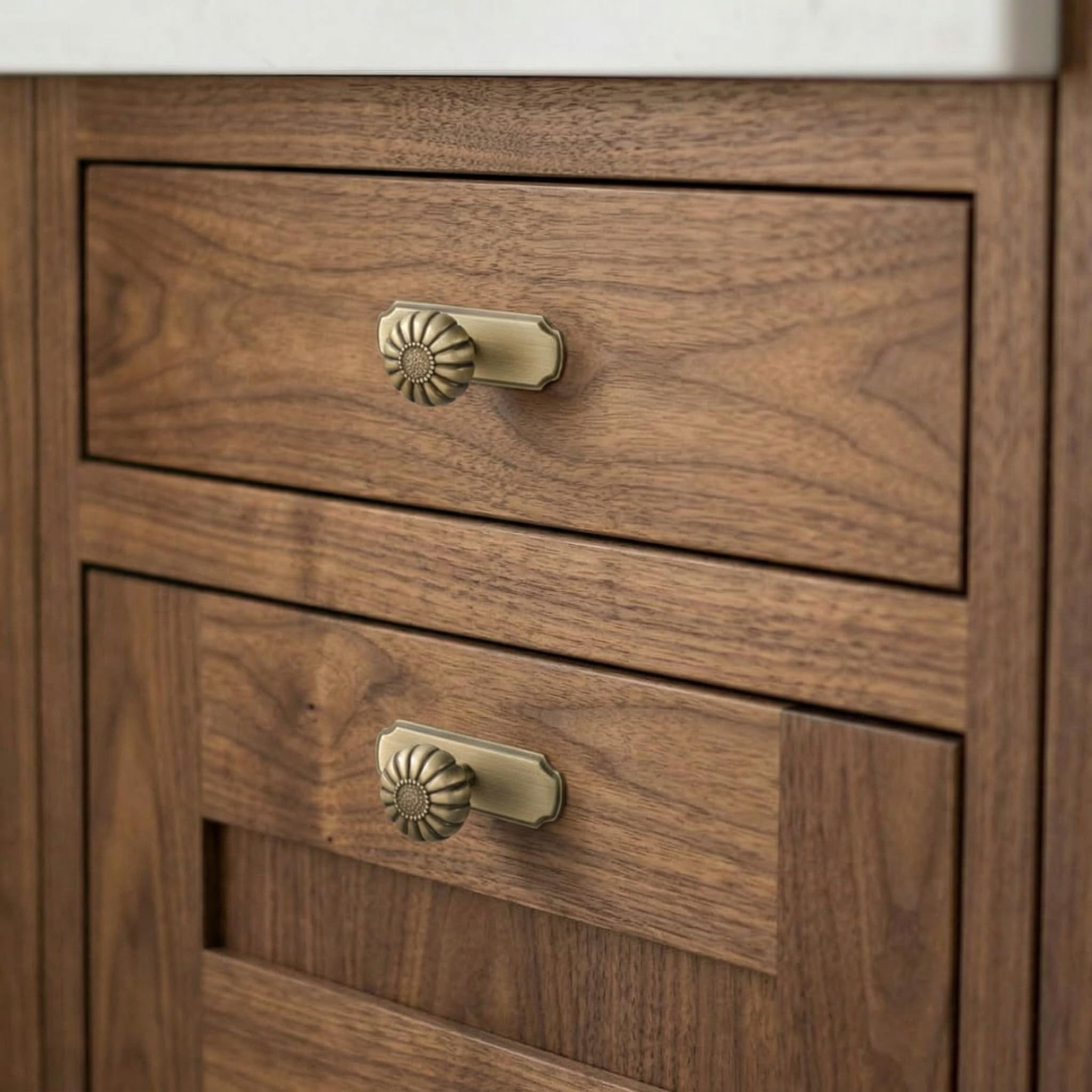Set of 6 - Elegant Vintage Bloom Antique Brass Cabinet Knobs with Backplate, Drawer Pulls for Kitchen, Dresser Cabinet Hardware for Bedroom, 1-1/4 Inches Diameter Handles