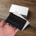 thumbnail image 4 of DEEPCRAFF Estuche Para Tarjetas De Visita De Negro Con Protección Contra Suciedad Y Fácil Transporte, 4 of 8