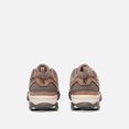 thumbnail image 4 of Zapatillas de senderismo Vasque Talus Low Waterproof para mujer, talla 6.5, 4 of 8
