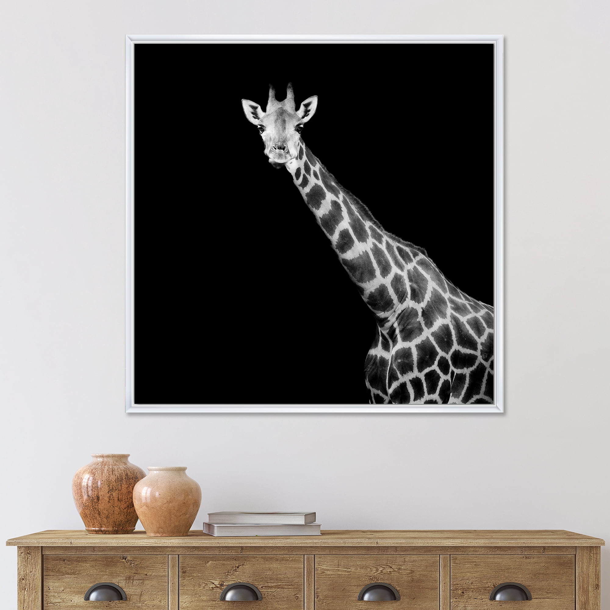 Designart 'Close Up Portrait Of A Giraffe On Black I' Farmhouse Framed Canvas Wall Art Print