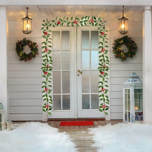 Enredaderas navideñas artificiales con frutos rojos, adecuadas para decoraciones de fiestas como puertas, ventanas y chimeneas.