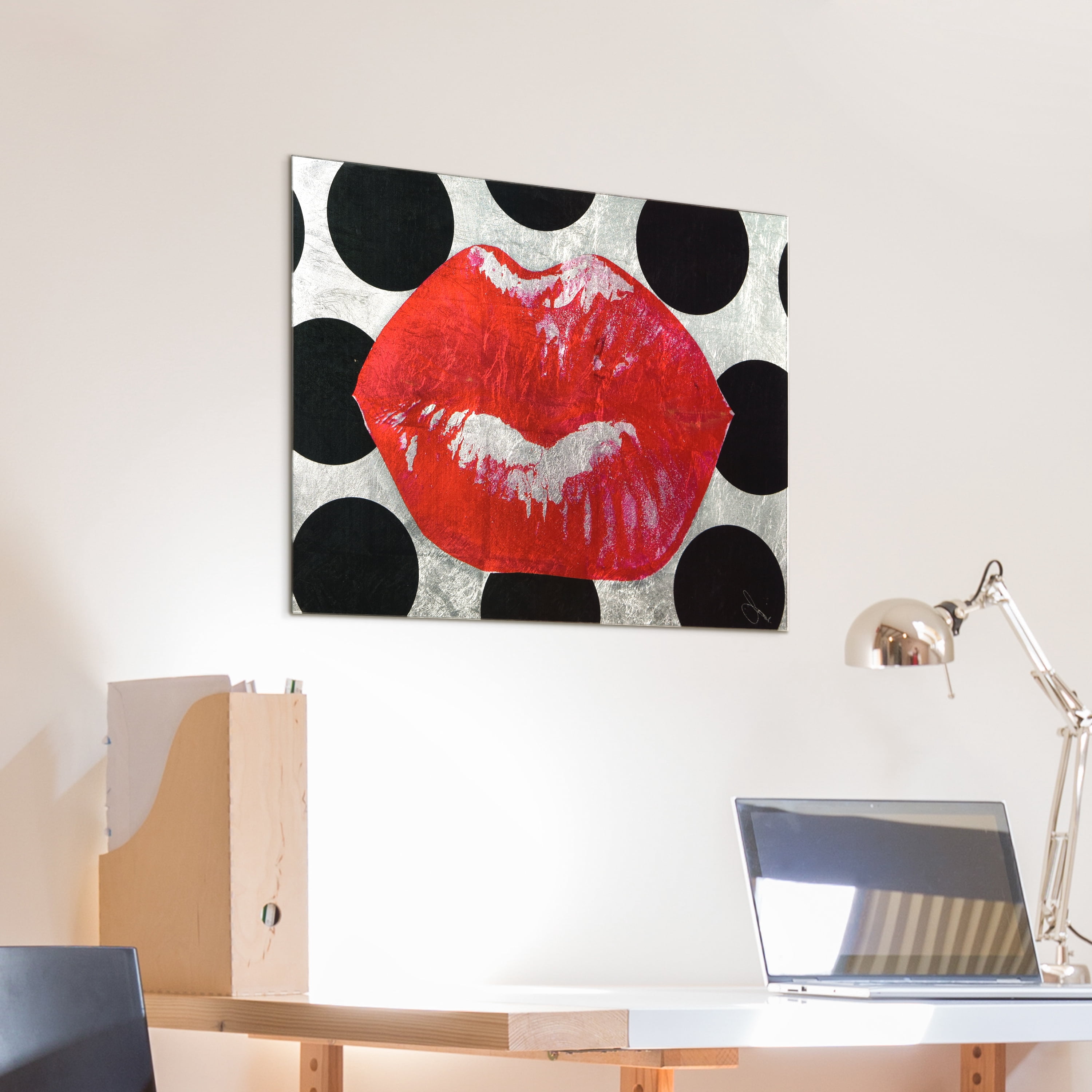 "Red Lips" Reverse Printed Tempered Glass with Silver Leaf