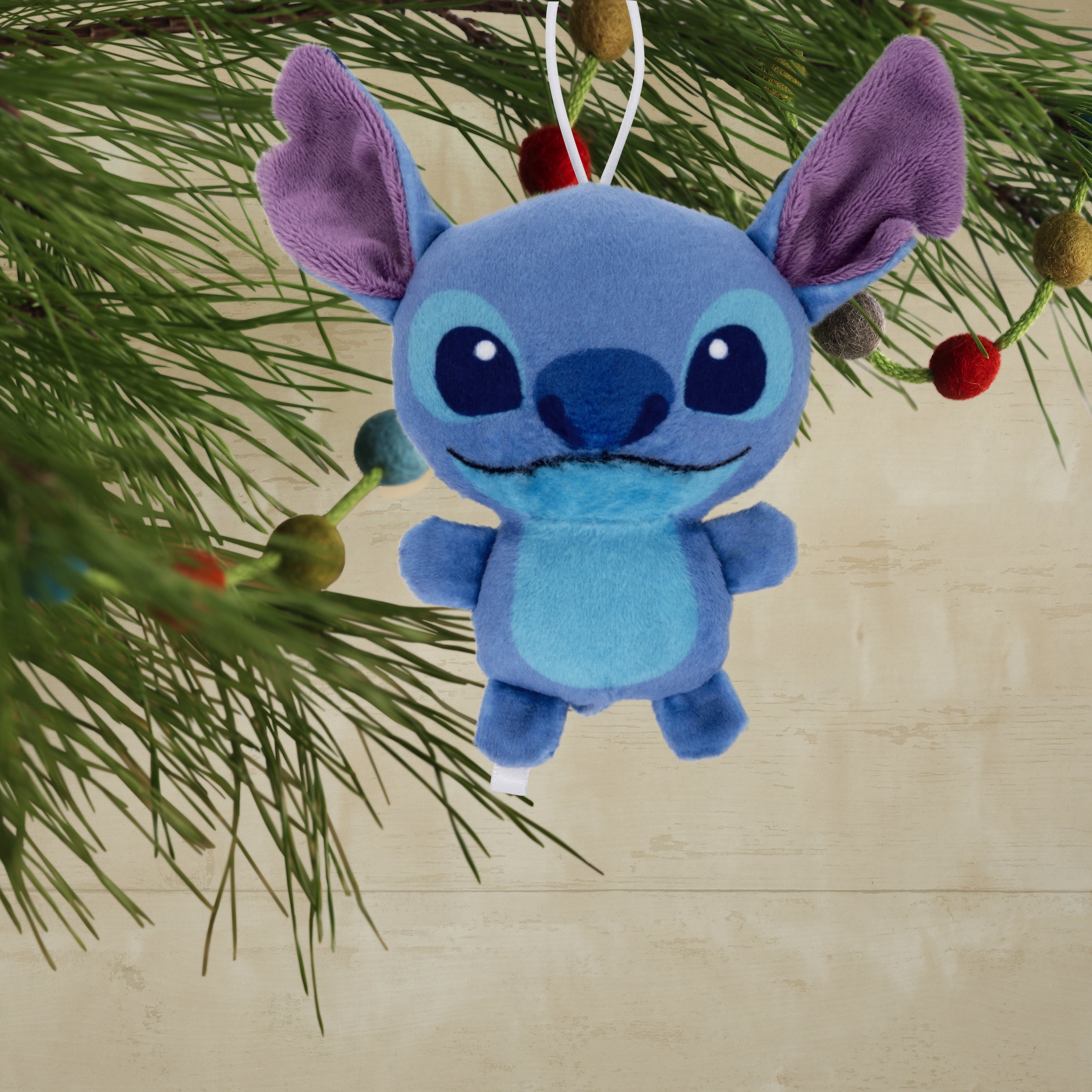 Hallmark Christmas Ornament (Disney Stitch, Plush Fabric), 1 Count