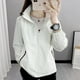thumbnail image 3 of Chaquetas de senderismo impermeables coreanas para hombres y mujeres, cortavientos con protección solar, abrigo de lluvia para acampar y escalar, ropa portátil Unisex, 3 of 5