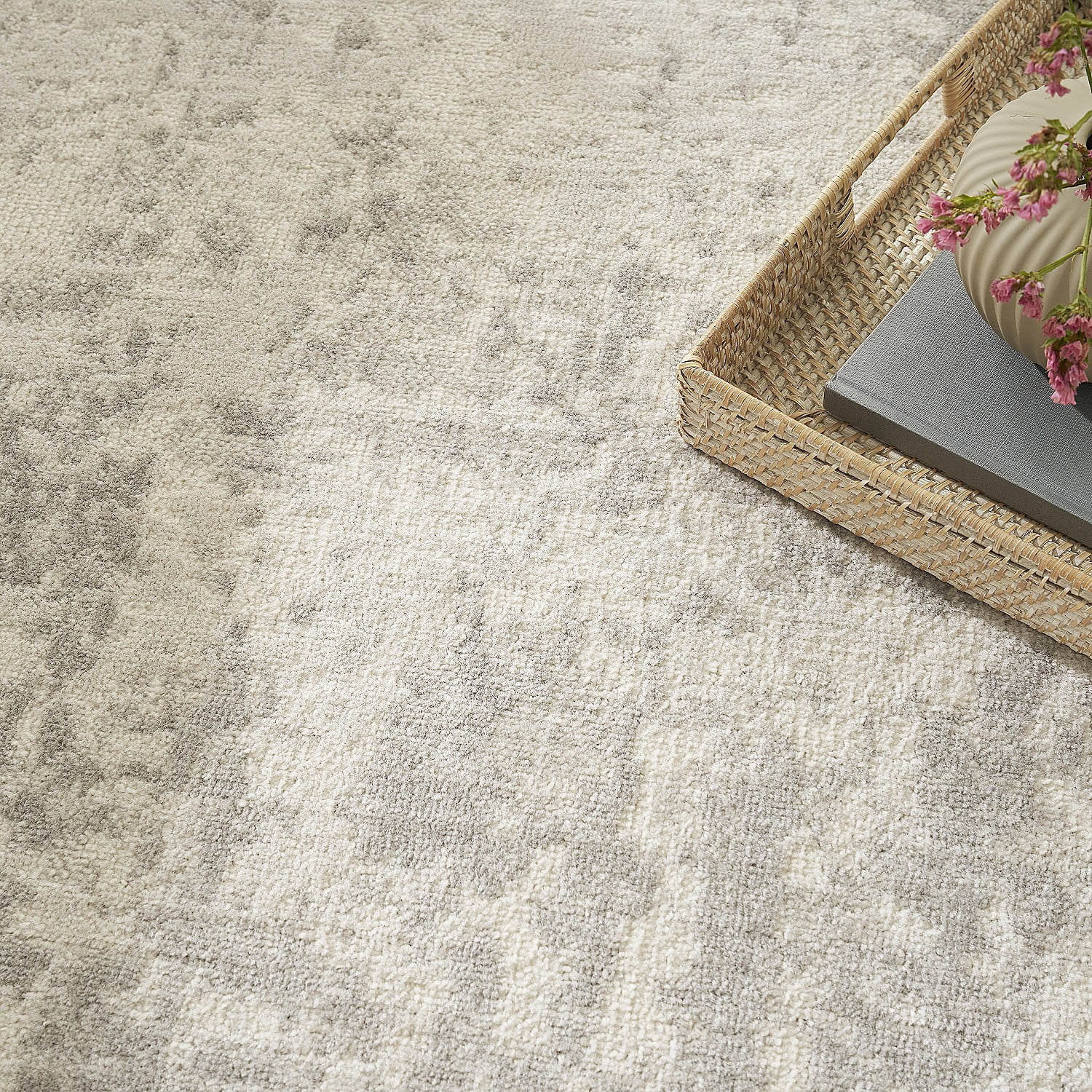 Nourison Concerto Abstract Cream Grey 3'9" x 5'9" Area Rug, (4x6)