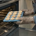 thumbnail image 6 of KitchenAid 12-Cup Aluminized Steel Nonstick Cupcake Pan and Muffin Tin, Blue Velvet, 6 of 8