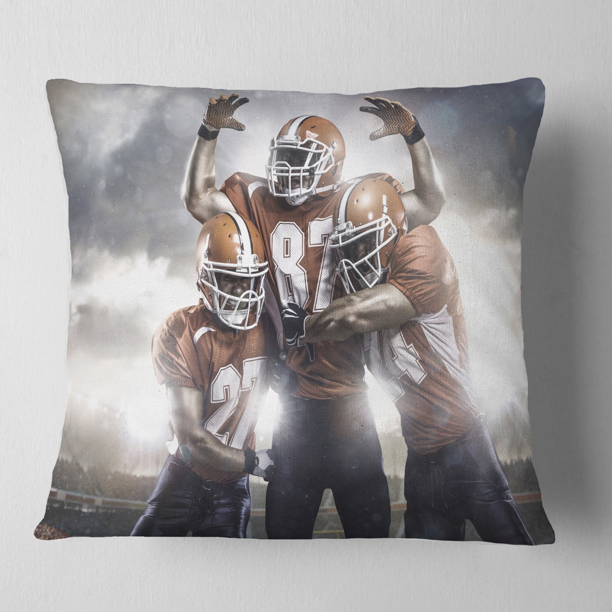 Designart American Footballer in Action - Sport Throw Pillow - 18x18