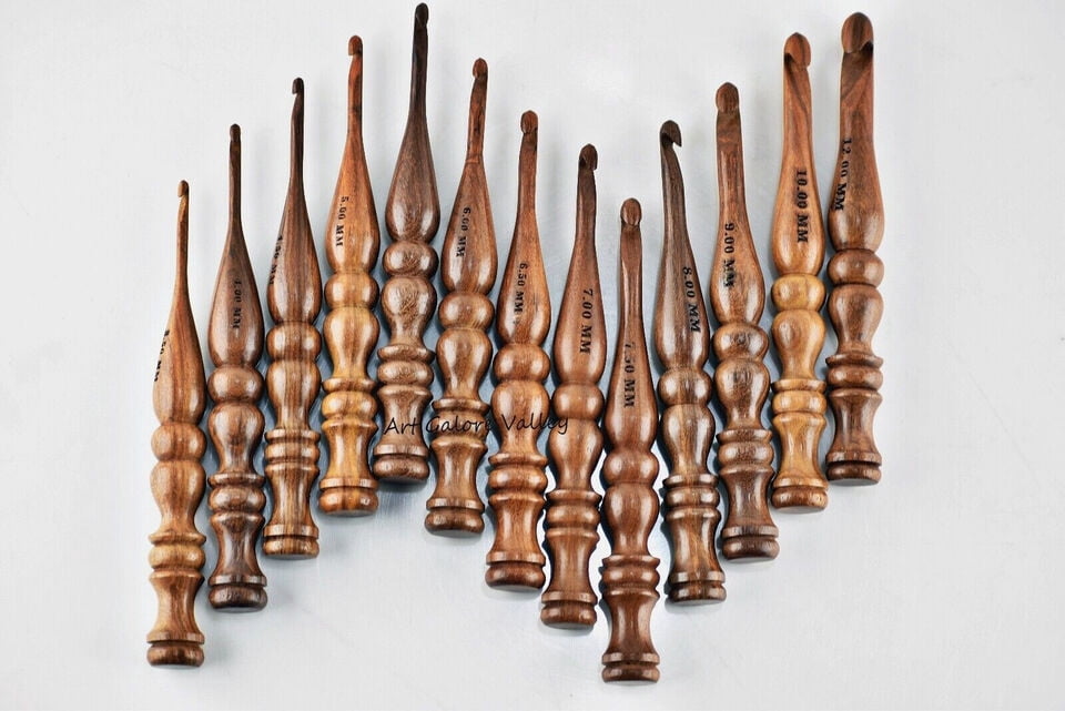 Ergonomic Wooden Crochet Set of 13 Sizes | Crochet Hook For Large Projects 3.5 MM to 12 MM | Perfect Gift For Yarn Lover Thick Crochet Needle for Weaving Bag Scarf Blankets