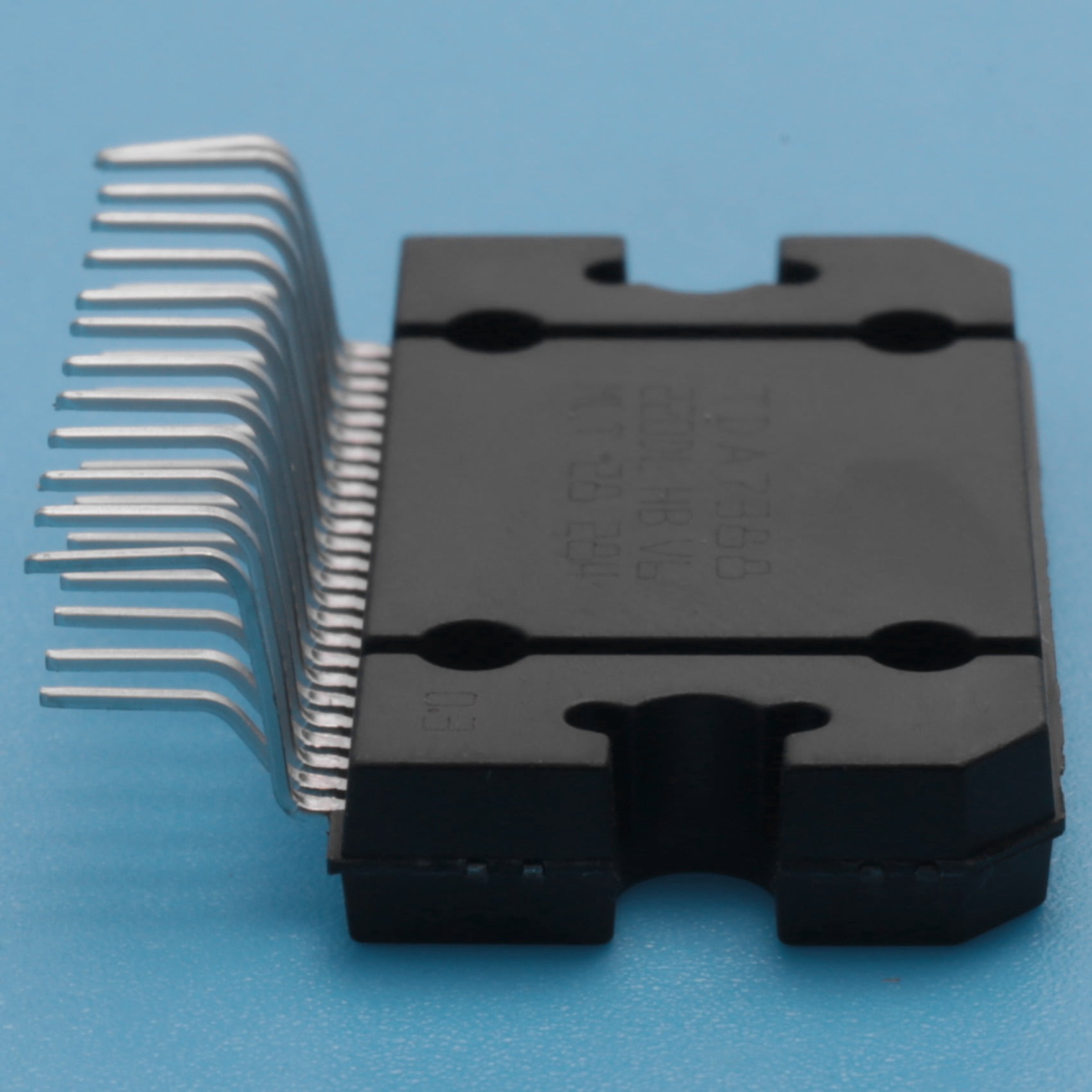 TDA7388 Power Amplifier Audio Power Amplifier Integrated Circuit