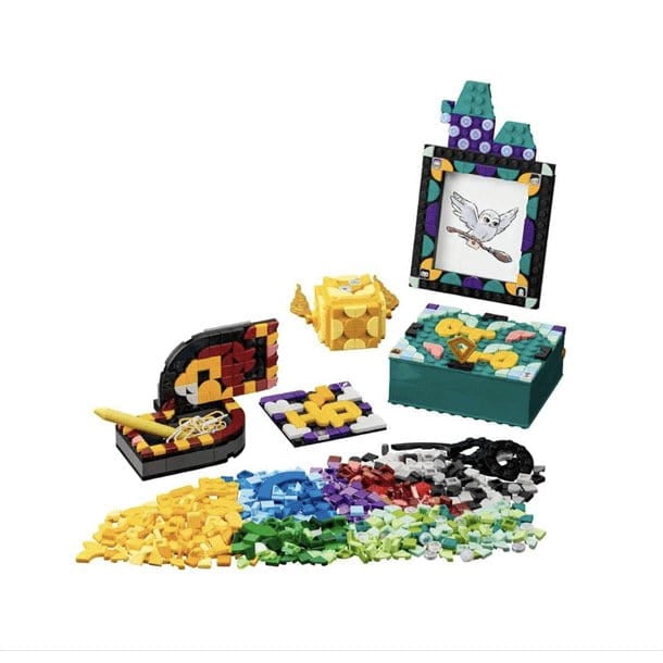 Lego Dots Hogwarts Desktop Set 41811