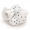 thumbnail image 3 of Patrón de estrella Bebé niña Niño Botines Prewalker Recién nacido Invierno Calcetines cálidos Zapatos de bebé oso de fresa Juguete, 3 of 6