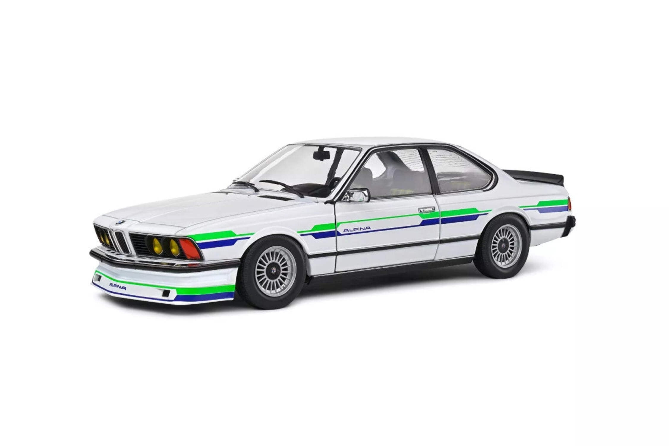 AUTO art 1/18 BMW 2002 TURBO シルバー マルニターボ BMW 2002 Turbo Silver with Red and Blue Stripes 1/18 Diecast