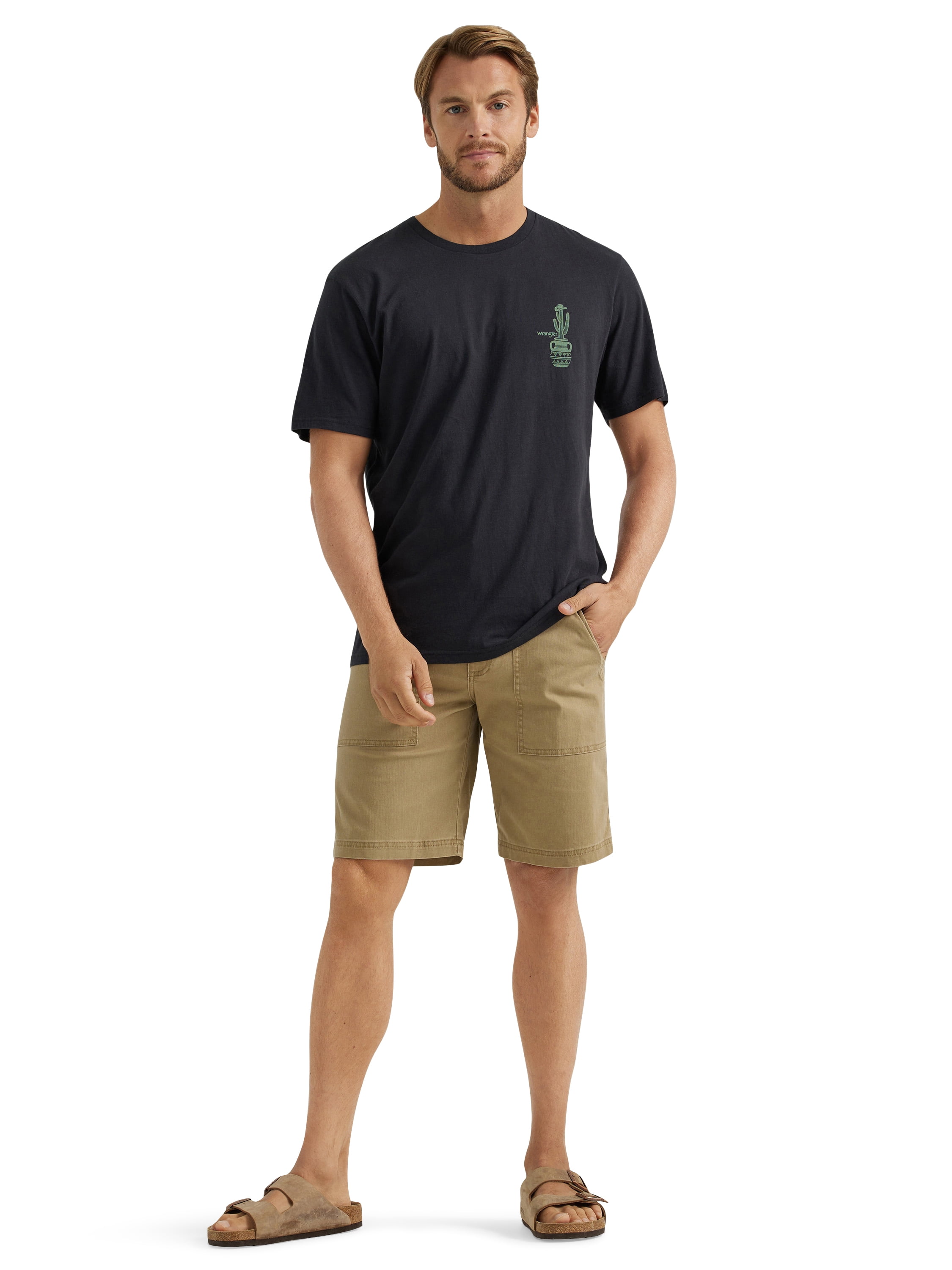 Men's Wrangler 10" Utility Shorts Color: Elmwood Size: 42